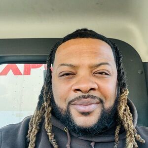 Meet your Posher, Ro